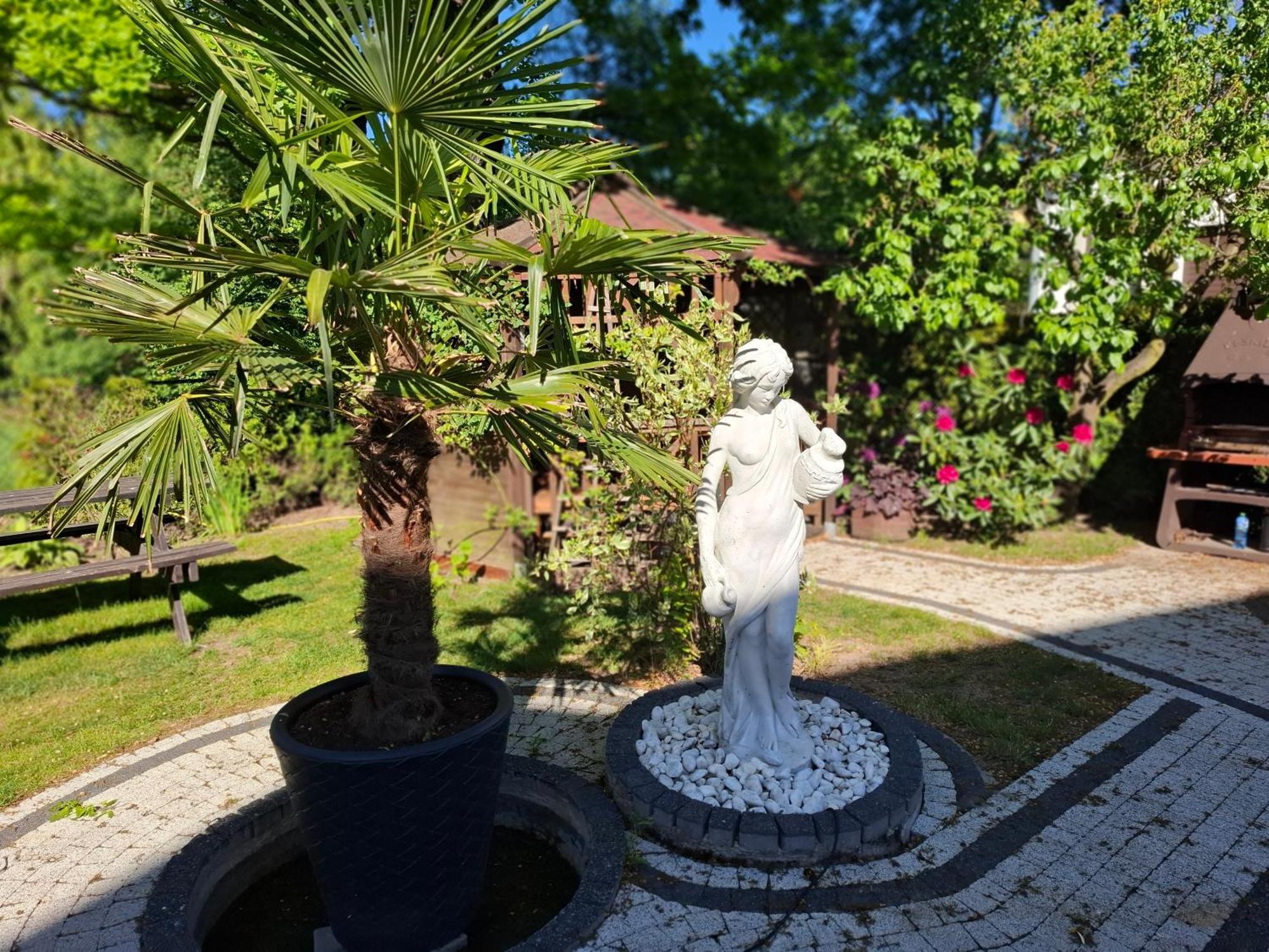 Apartament Wlodek Jelenia Góra Екстериор снимка
