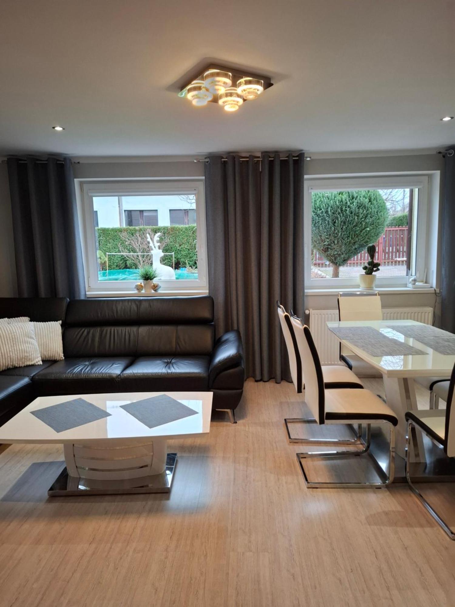 Apartament Wlodek Jelenia Góra Екстериор снимка